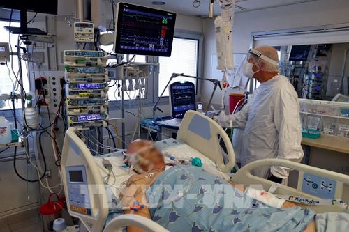 Hội chứng COVID kéo dài - đại dịch 'giấu mặt' tại nhiều quốc gia