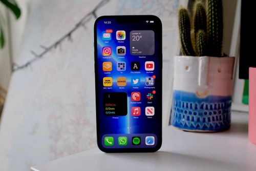 Đại lý Việt Nam không được nói về iPhone 14