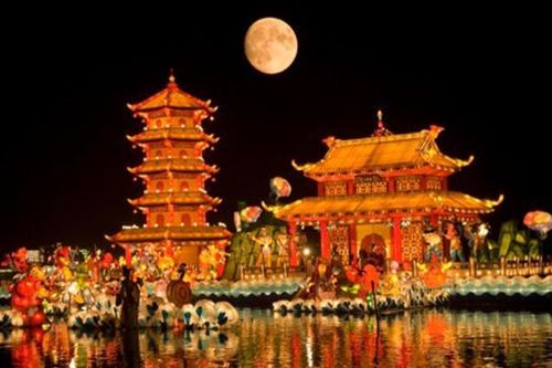 Trang trí trại, cổng Trung Thu như thế nào cho đẹp?