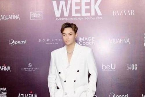 Hai mỹ nhân hạng A giới Showbiz bị bắt quả tang bán dâm cho đại gia