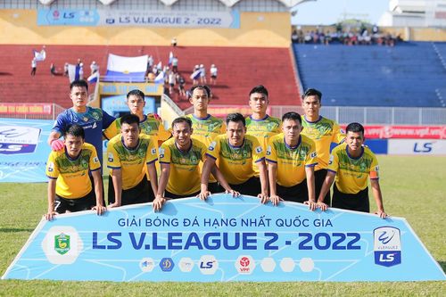 CLB Cần Thơ trả bù 1 tháng lương, cầu thủ chưa đình công