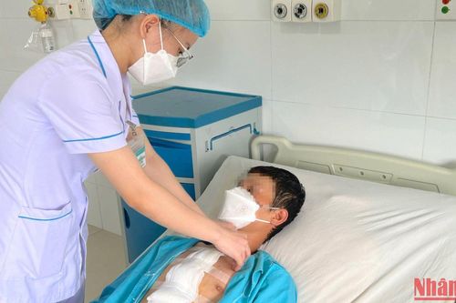 Cứu thành công bệnh nhân bị đâm thủng tim