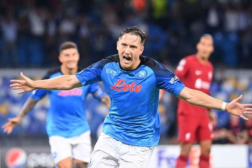 Napoli vùi dập Liverpool 4-1