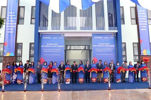 Samsung khánh thành 'Ngôi trường Hy vọng' tại tỉnh Lạng Sơn nhân dịp năm học mới