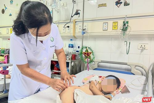 Bệnh viện Việt Đức cứu sống nhiều trẻ em bị đa chấn thương nhờ kết hợp đa chuyên khoa phẫu thuật