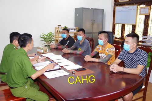 Tạm giữ hình sự các đối tượng cưỡng đoạt tài sản