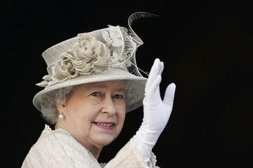 Cuộc đời Nữ hoàng Elizabeth II qua 50 bức ảnh