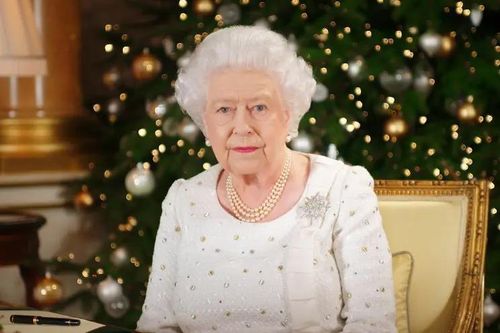 Sao quốc tế tiếc thương Nữ hoàng Elizabeth II