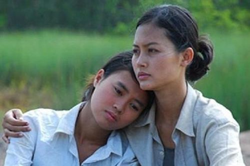 Nhà biên kịch phim 'Cánh đồng bất tận' qua đời