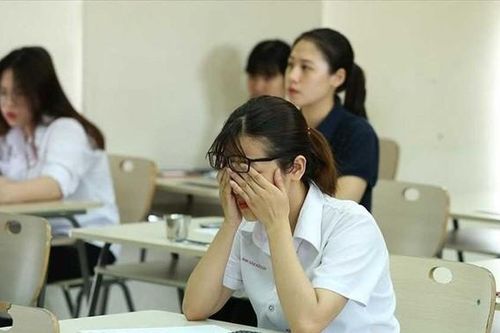 Khi con thi trượt, bố mẹ đã nói những gì?