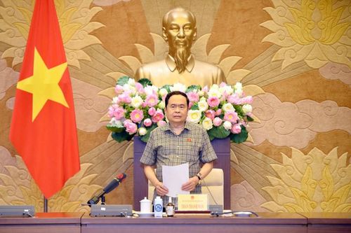 Phó Chủ tịch Thường trực Quốc hội Trần Thanh Mẫn chủ trì họp giao ban giữa Lãnh đạo Quốc hội với Thường trực các cơ quan của Quốc hội