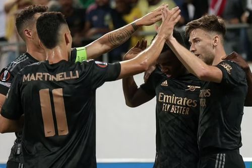 Nketiah tỏa sáng, Arsenal chật vật thắng Zurich