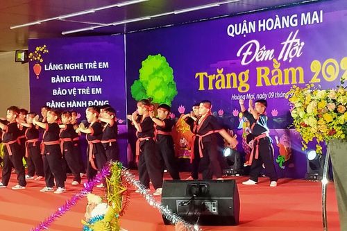 Đêm hội trăng Rằm năm 2022 quận Hoàng Mai