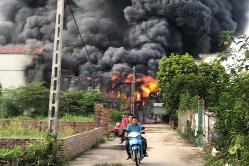 Vụ cháy làm 3 người chết ở Hà Nội: Phó thủ tướng yêu cầu điều tra