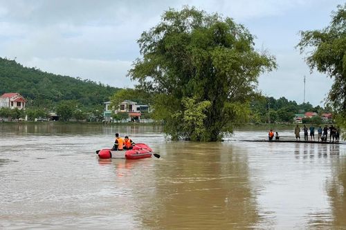 Thanh Hóa: Tìm thấy thi thể người đàn ông bị nước lũ cuốn trôi