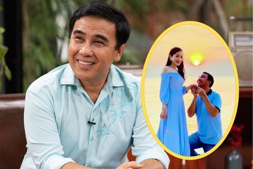 MC Quyền Linh quỳ gối nói lời mật ngọt với bà xã, cưới gần 20 năm vẫn như vợ chồng son
