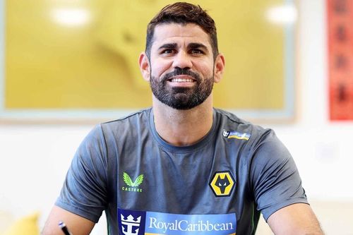 Diego Costa thoát cảnh thất nghiệp