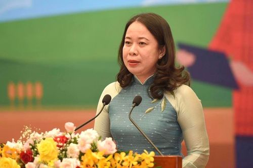 Hỗ trợ nông dân tiếp cận tri thức, thay đổi tư duy sản xuất, kinh doanh