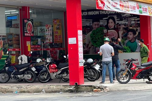 Bắt nghi phạm dùng súng tự chế cướp tại cửa hàng tiện lợi