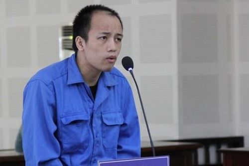 Giết bạn gái vì chưa đồng ý chia tay đã dẫn người yêu mới về phòng