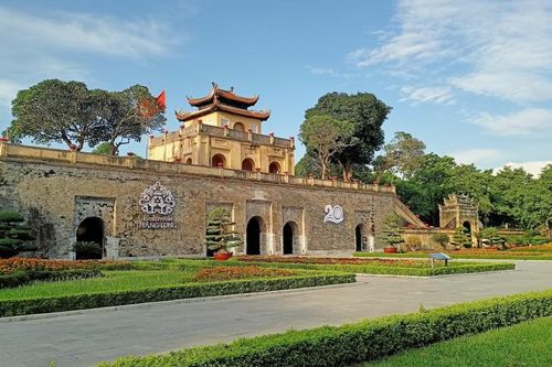 Ngỡ ngàng vẻ đẹp những 'Báu vật hoàng cung Thăng Long'