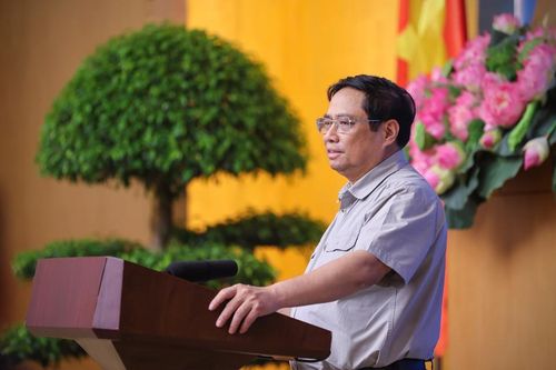 Mua sắm thuốc, vật tư: 'Ai không làm đứng sang một bên cho người khác làm'