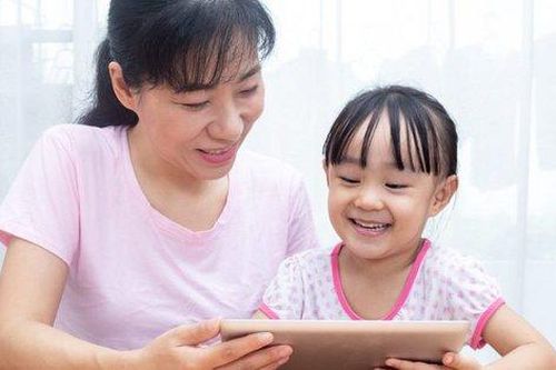 Nên hay không cho con học thêm ngôn ngữ thứ 2?