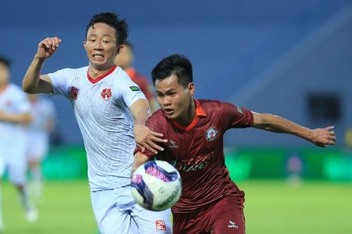 Trực tiếp bóng đá Bình Định 0-0 Hải Phòng: Đặng Văn Lâm xuất sắc