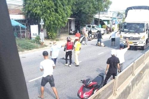 Phóng xe tông CSGT khi bị kiểm tra: Tài xế mang theo cần sa