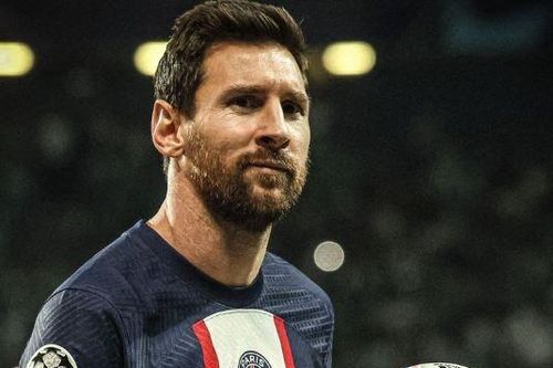 Messi vượt thành tích của Ronaldo ở Champions League