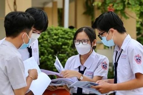 Điểm chuẩn ĐH Khoa học Xã hội và Nhân văn TP.HCM: Cao nhất là ngành Báo chí 28,25 điểm