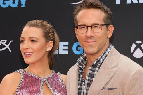 Diễn viên Blake Lively mang bầu con thứ tư với Ryan Reynolds