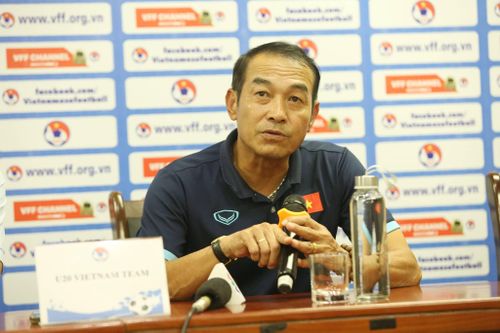 HLV Đinh Thế Nam: U20 Việt Nam giữ sức chờ quyết đấu Indonesia