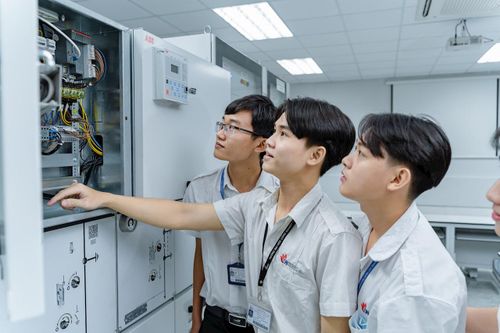 Khai trương Phòng thí nghiệm lưới điện thông minh đầu tiên của Việt Nam