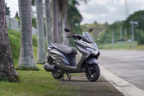 Triệu hồi gần 300 xe tay ga Suzuki nguy cơ thủng bình xăng