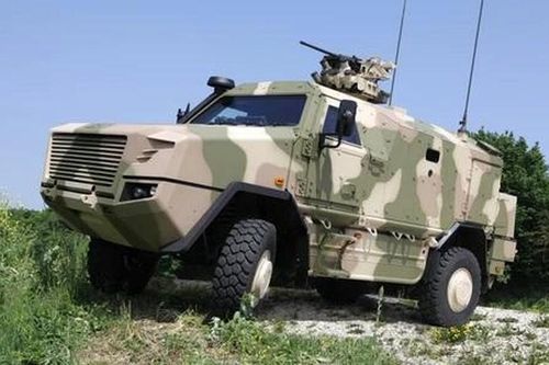 Ukraine không hài lòng với thiết giáp đa năng Dingo-2 của Đức