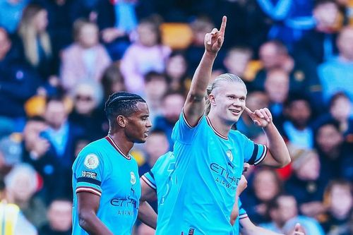 Haaland tiếp tục ghi bàn, Man City leo lên đỉnh bảng