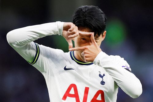 Son Heung-min lập hat-trick trong trận thắng 6-2 của Tottenham