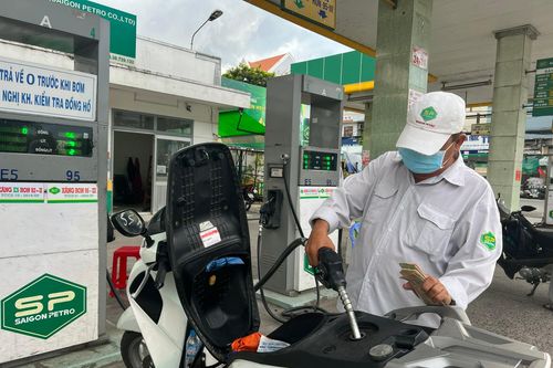 Thứ trưởng Bộ Tài Chính: Sẽ trình Quốc hội giảm thêm thuế xăng dầu ở kỳ họp tới