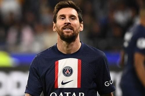 Messi tỏa sáng giúp PSG dẫn đầu Ligue 1