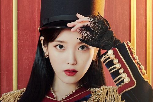 Tai của IU có vấn đề