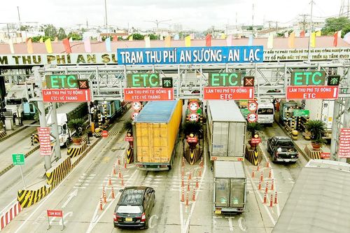 Vận hành thu phí không dừng (ETC): Còn trục trặc, do đâu?