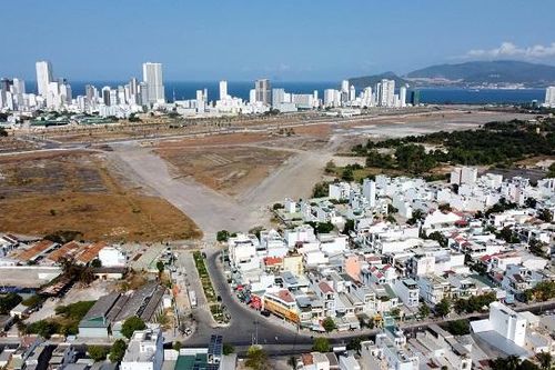 Tập đoàn Phúc Sơn phải nộp 12.000 tỷ đồng tại dự án Sân Bay Nha Trang cũ