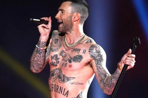 Adam Levine và 30 hình xăm liên quan đến vợ, gia đình