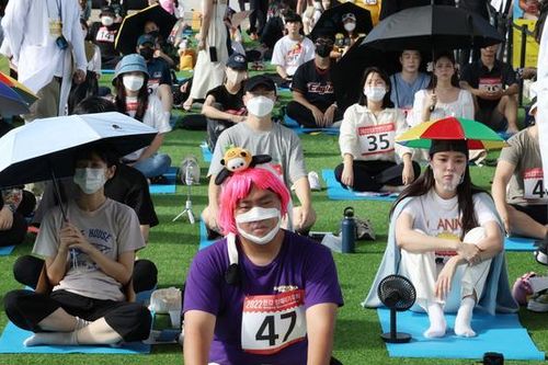 Chàng trai tiết lộ bí quyết giành chiến thắng cuộc thi ngồi yên ở Hàn Quốc