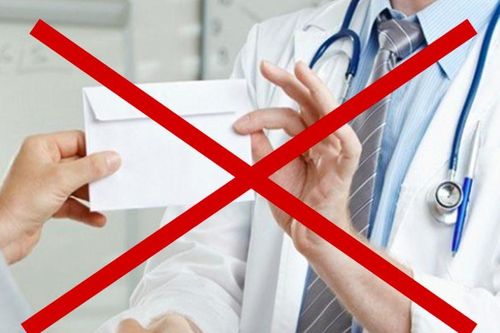 Đừng dùng phong bì để mua chuộc sự yên tâm về sức khỏe