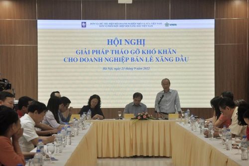 Hội nghị Giải pháp tháo gỡ khó khăn cho doanh nghiệp bán lẻ xăng dầu: Doanh nghiệp kiến nghị gì với Bộ Tài chính?