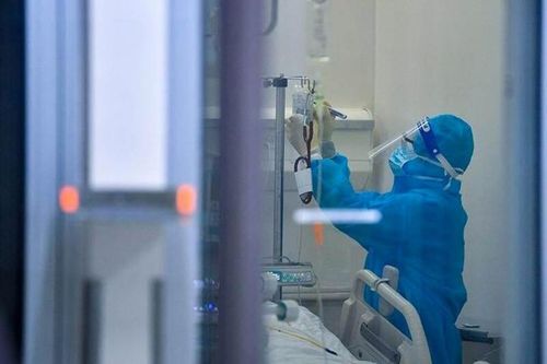 'Lá chắn' bảo vệ bệnh nhân khỏi nguy cơ kháng kháng sinh tại Bệnh viện FV