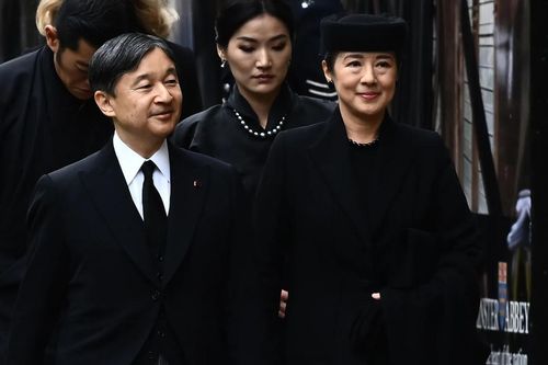 Khách mời trong lễ tang nữ hoàng Elizabeth II ăn mặc đỉnh cỡ nào?