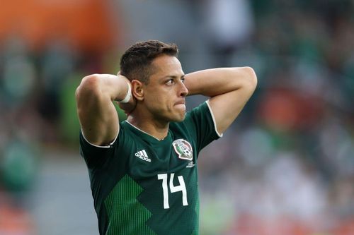 World Cup xa vời với Chicharito